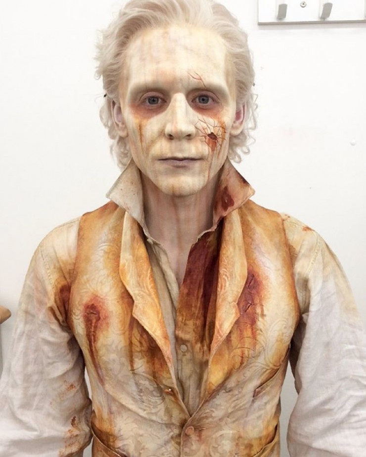 740full-tom-hiddlestonw.jpg